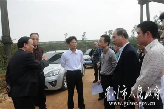 吴川市长加快推进云湛高速公路吴川段征地拆迁工作