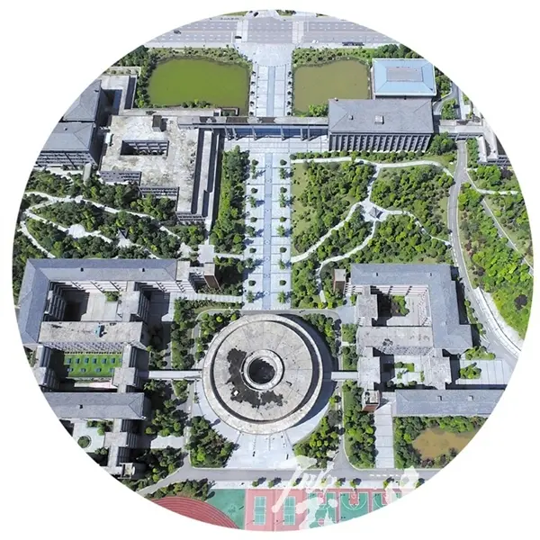 俯瞰璧山中学