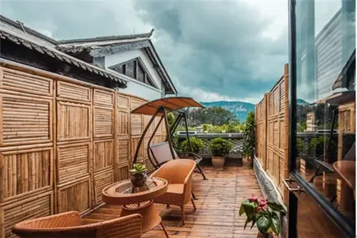 坐中国最美高铁 住中国最美民宿_房产资讯-昆明搜房网