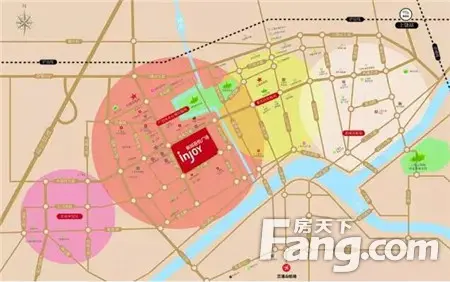 旭日大道纵向贯穿上饶县商业中心区,每天人潮涌动,川流不息.